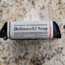 Cargar imagen en el visor de la galería, Pelican Deitanseki Clay and Charcoal Facial Cleansing Soap
