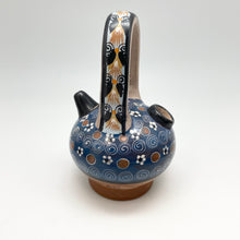 Charger l&#39;image dans la galerie, Traditional Tonala pottery
