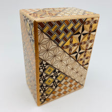 Charger l&#39;image dans la galerie, Japanese Wooden Trick Box

