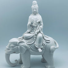 Cargar imagen en el visor de la galería, White Porcelain Samantabhadra on Elephant
