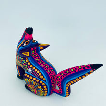 Load image into Gallery viewer, Bright Colored Small Alebrije
