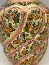 将图片加载到图库查看器，Large Butterfly Copper Vase from Santa Clara Del Cobre
