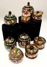 Charger l&#39;image dans la galerie, Hand Lacquered Containers By Irma
