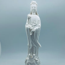 將圖片載入圖庫檢視器 White Porcelain Quan Yin Fountain
