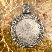 将图片加载到图库查看器，Russian Imperial Romanov Dynasty Coin Pendant
